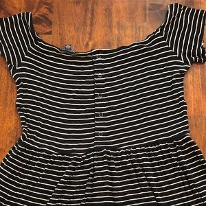 American Eagle Outfitters Dresses - American Eagle Black & White Stripped Dress Large American Eagle Outfitters Dresses - American Eagle Black & White Stripped Dress Large